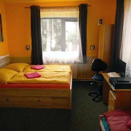 Apartmany Sarka Ujezd U Hradce Kralove Hradec Kralove Luaran gambar