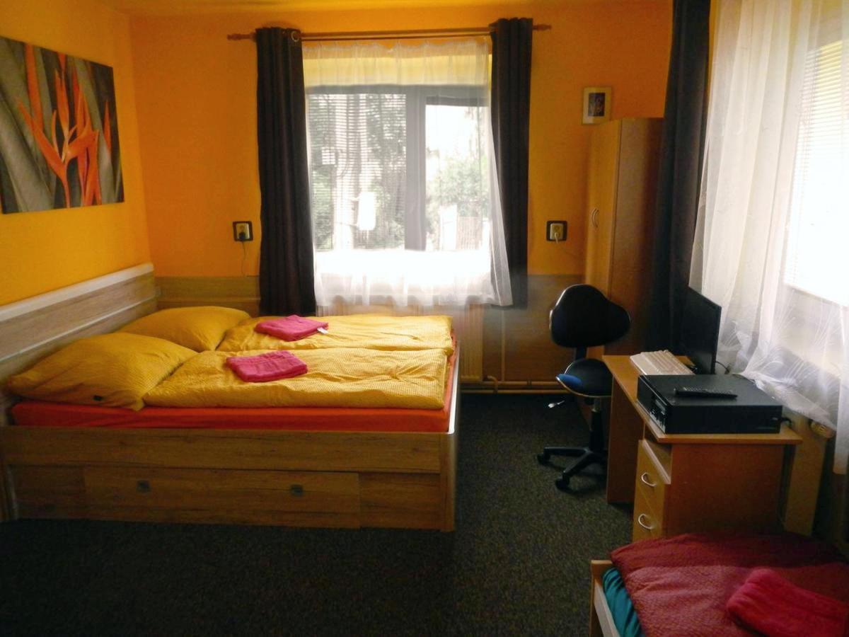 Apartmany Sarka Ujezd U Hradce Kralove Hradec Kralove Luaran gambar